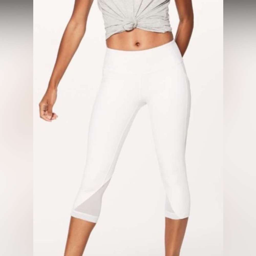 LULULEMON sweat your heart out cropped leggings with mesh panels